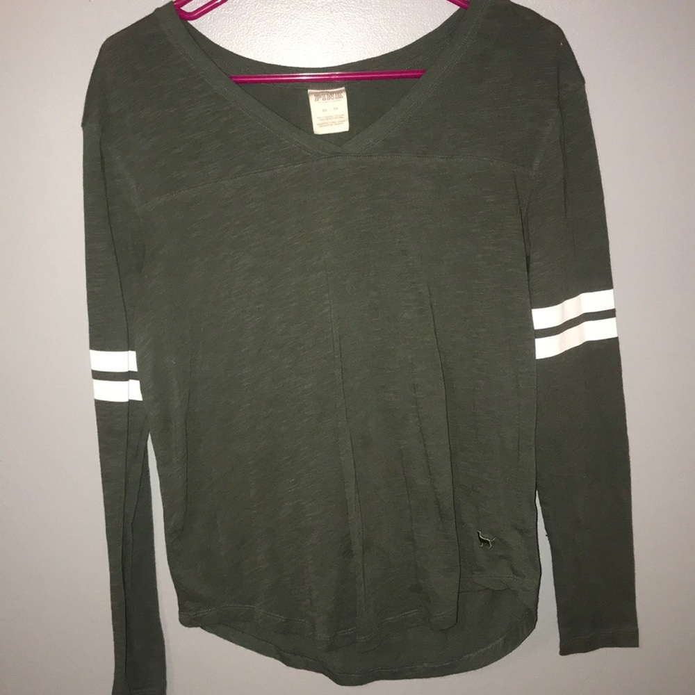 long sleeve t-shirt